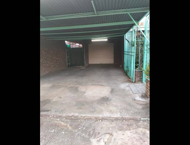 4 BEDROOM HOUSE FOR SALE IN DANVILLE